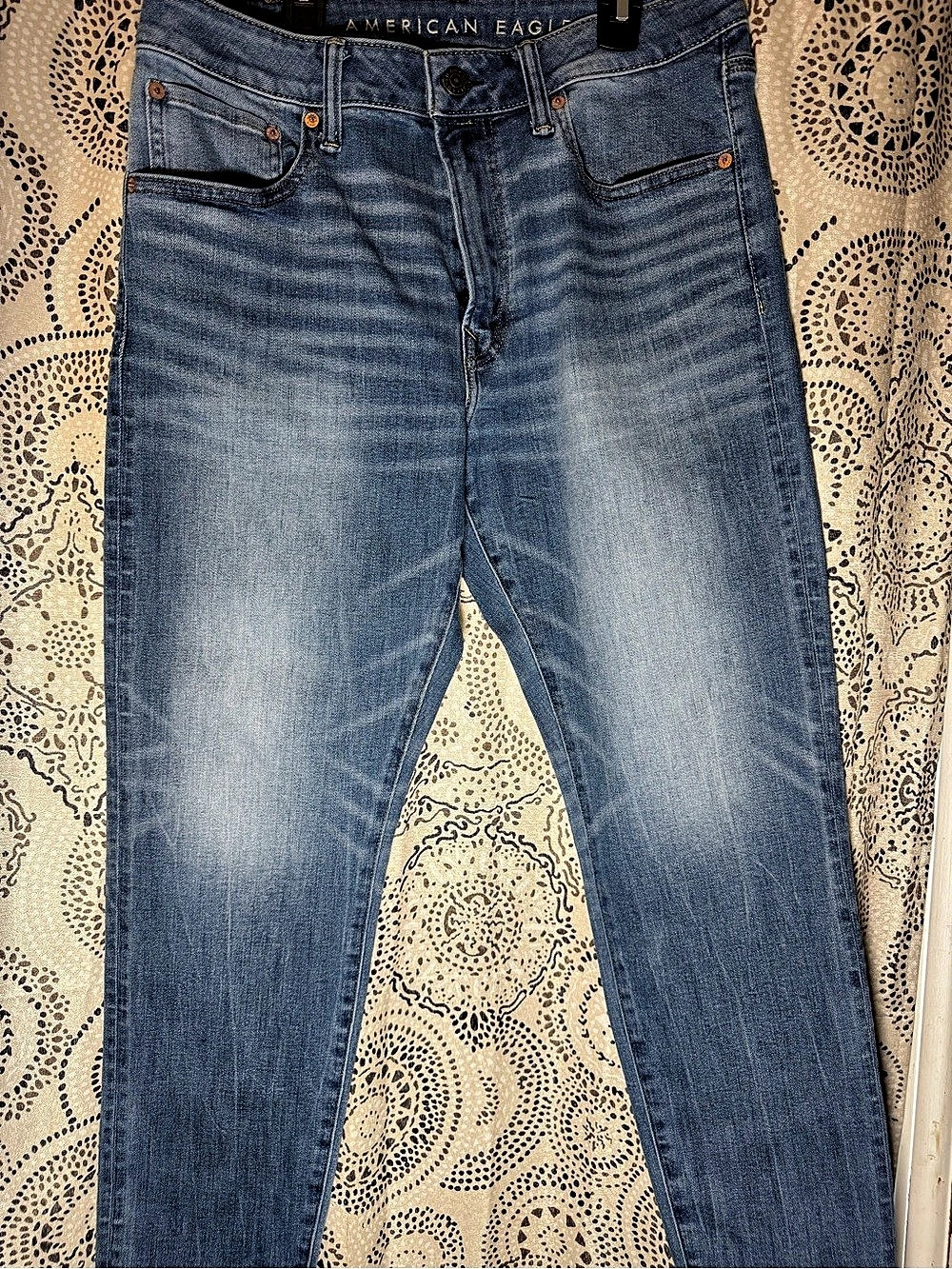 American Eagle Athletic Fit Blue Jeans Waist 33x30 Like New